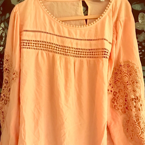 Tops - XL Loft Blouse Tops - XL Loft Blouse